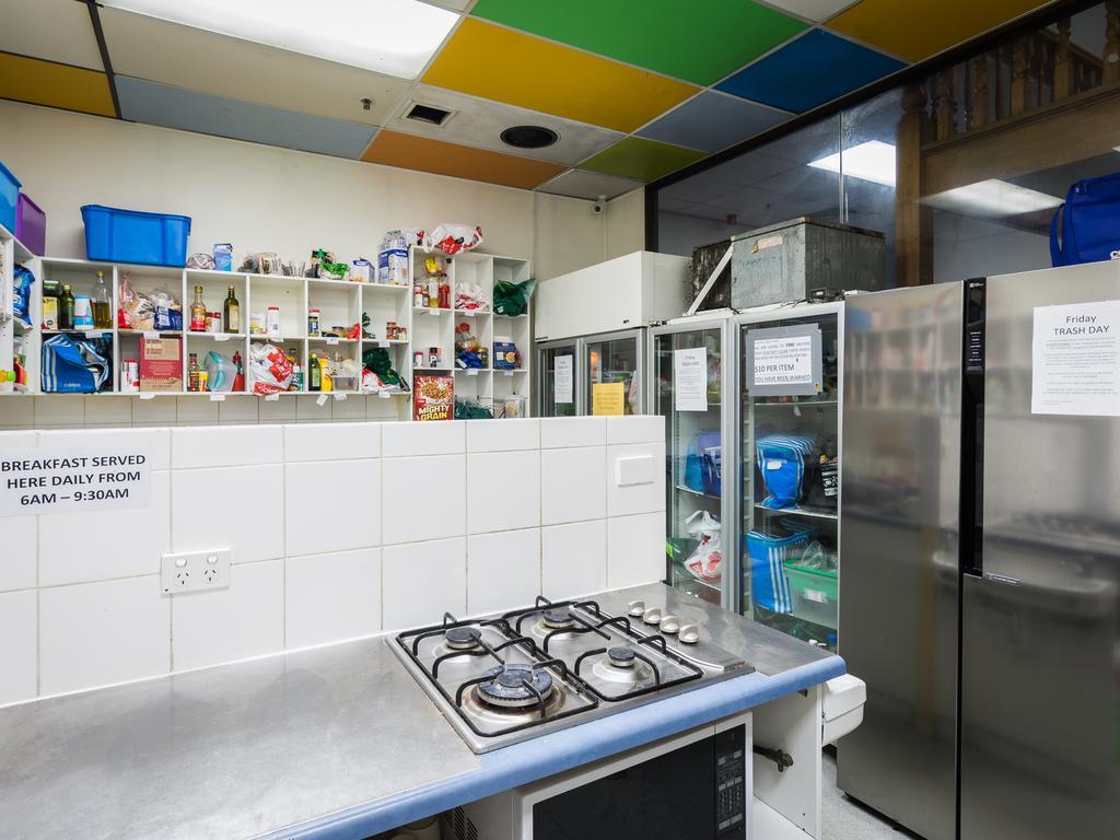 Blue Galah International Backpackers Hostel Adelaide Exterior photo